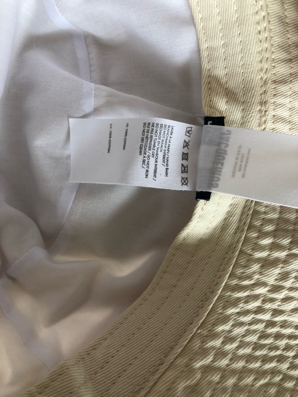 Jacquemus Cream Frayed-Edge Bucket Hat - Picture 8 of 10